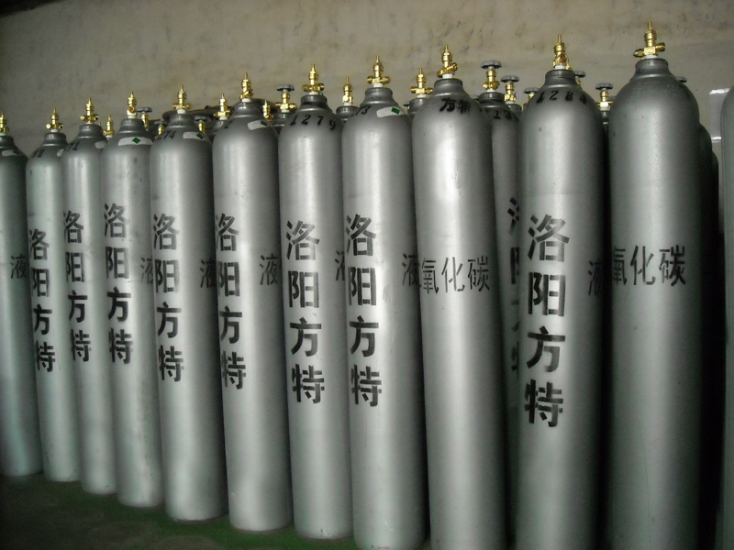 解析二氧化碳高純氣體：為何會出現(xiàn)雜質(zhì)超標(biāo)現(xiàn)象？